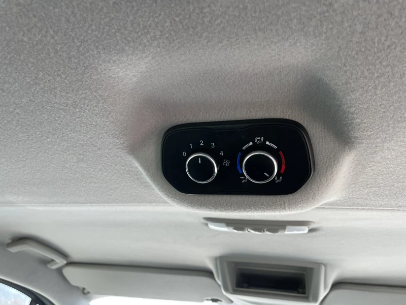 Ford Transit Custom 8+ 1 2.0L Ecoblue, снимка 11 - Автомобили и джипове - 50551438