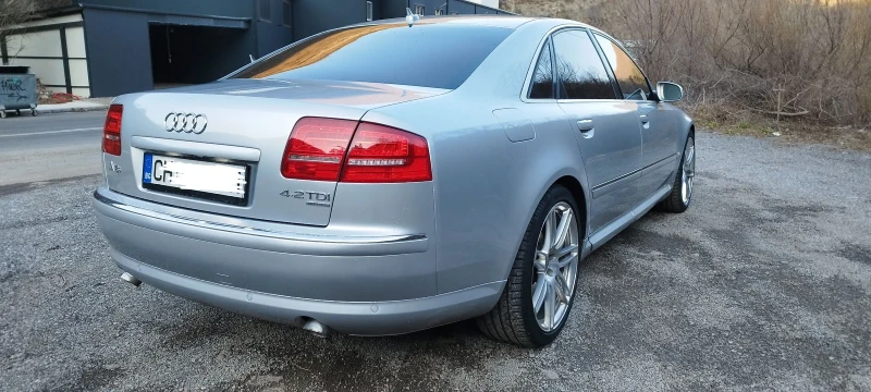 Audi A8 4.2, снимка 5 - Автомобили и джипове - 48490343