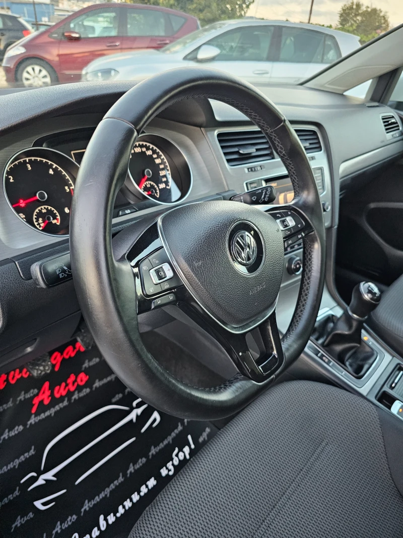 VW Golf 1.6TDI, 105к.с., снимка 12 - Автомобили и джипове - 47369916