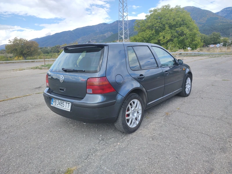 VW Golf, снимка 4 - Автомобили и джипове - 47486259