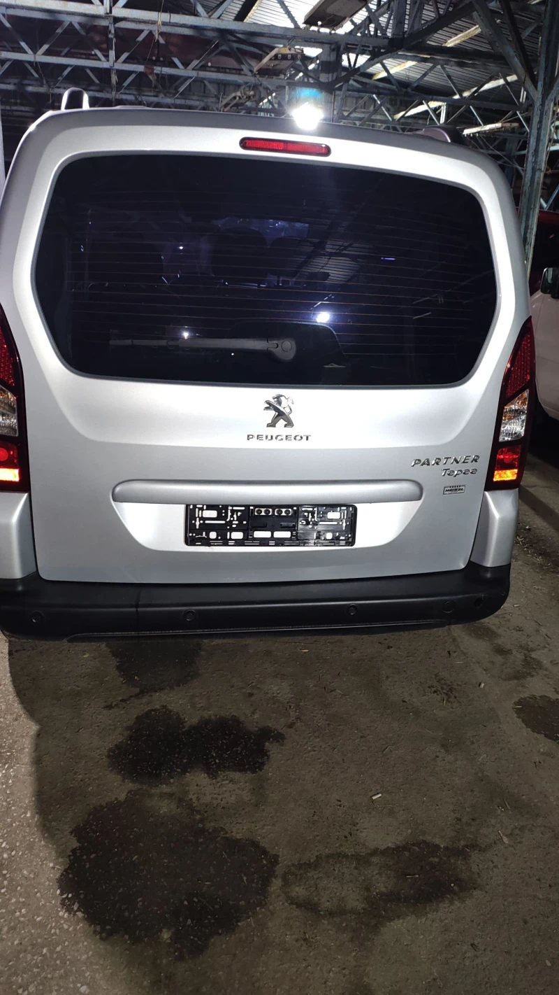 Peugeot Partner 1.6 Tepee, снимка 3 - Автомобили и джипове - 48859086