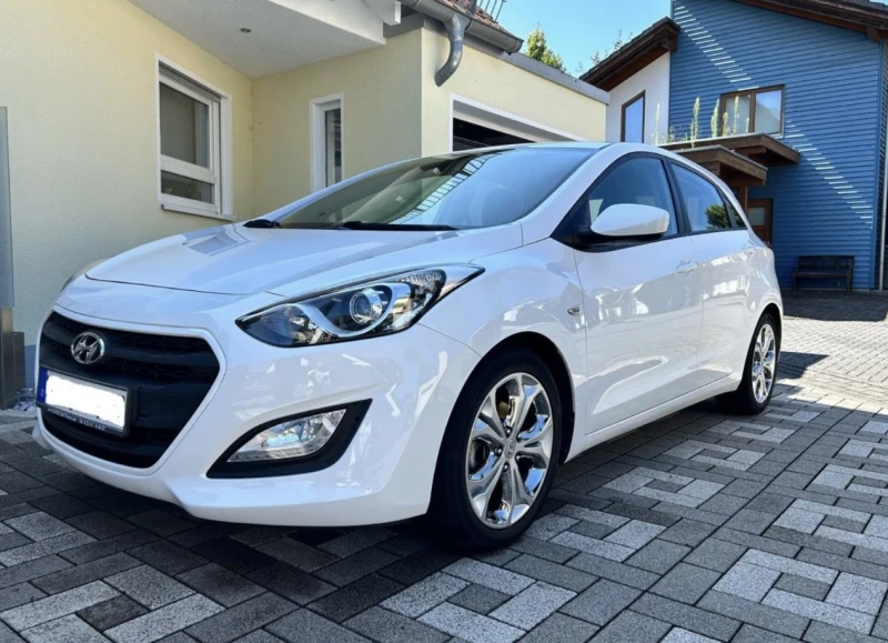 Hyundai I30 2 -ри съсобственик , снимка 3 - Автомобили и джипове - 49477669