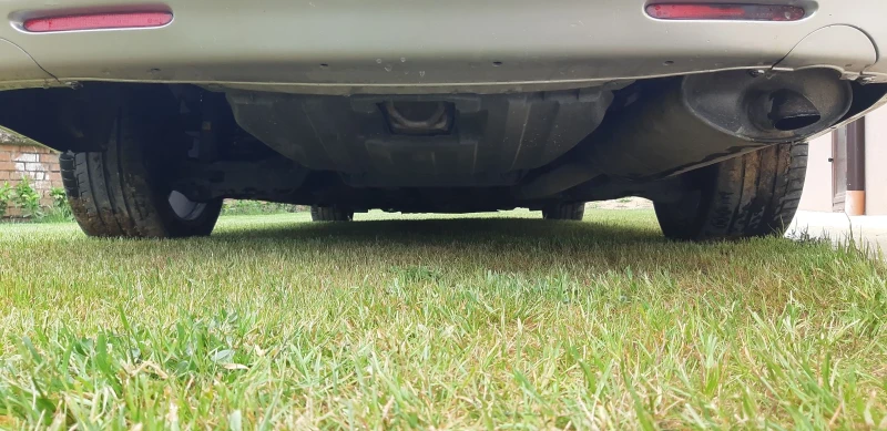 Honda Accord 2.2-140 кс, снимка 5 - Автомобили и джипове - 52566659