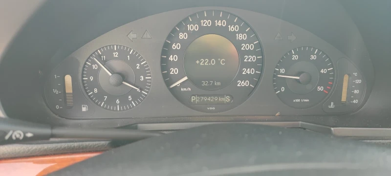 Mercedes-Benz E 200 211.007, снимка 10 - Автомобили и джипове - 52299555