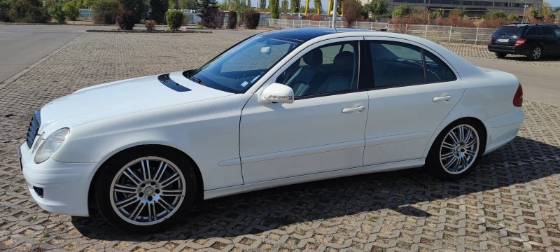 Mercedes-Benz E 200 211.007, снимка 2 - Автомобили и джипове - 52299555