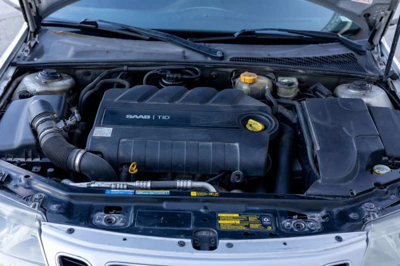 Saab 9-3 1.9 TID, снимка 16 - Автомобили и джипове - 52262868