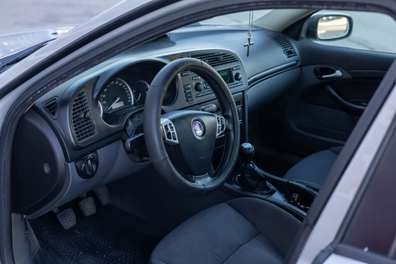 Saab 9-3 1.9 TID, снимка 8 - Автомобили и джипове - 52262868