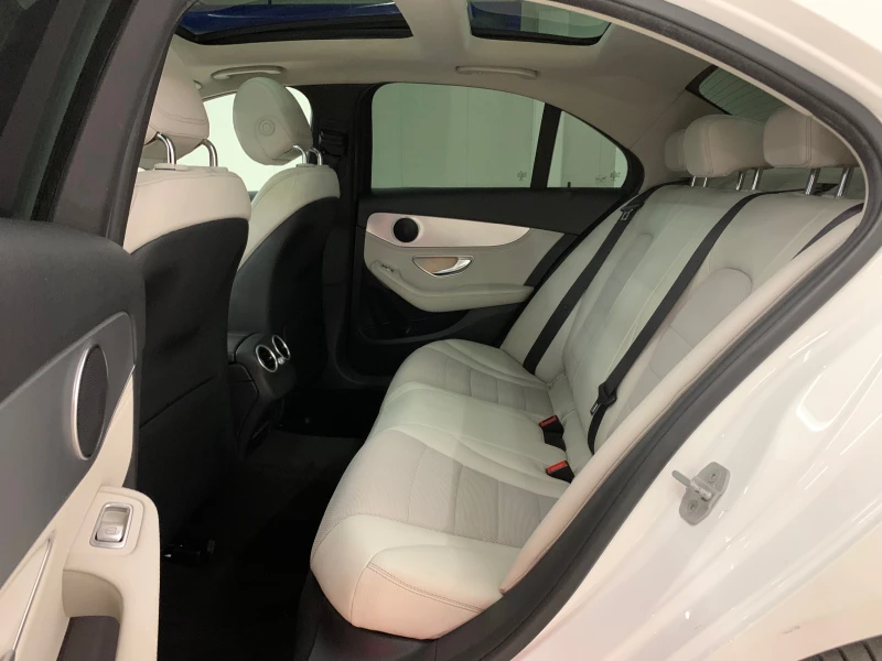 Mercedes-Benz C 220 d AMG * PANORAMA* blueTec* , снимка 14 - Автомобили и джипове - 52548631