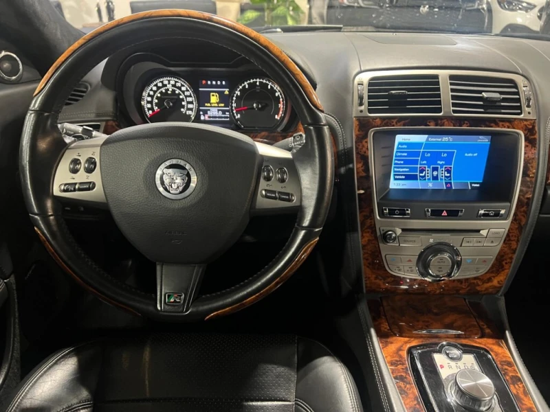 Jaguar Xkr 5.0 * * BOWERS & WILKINS * * СЕРВИЗНА ИСТОРИЯ * * , снимка 10 - Автомобили и джипове - 53587027