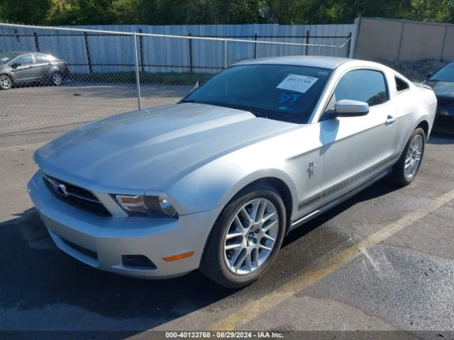 Ford Mustang РЕАЛНИ КИЛОМЕТРИ/СЕРВИЗНА ИСТОРИЯ , снимка 1 - Автомобили и джипове - 48210740