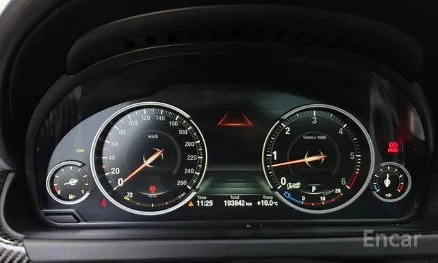 BMW 640 * ДИСТРОНИК * HUD * DIGITAL * АВТОКРЕДИТ, снимка 8 - Автомобили и джипове - 54585454