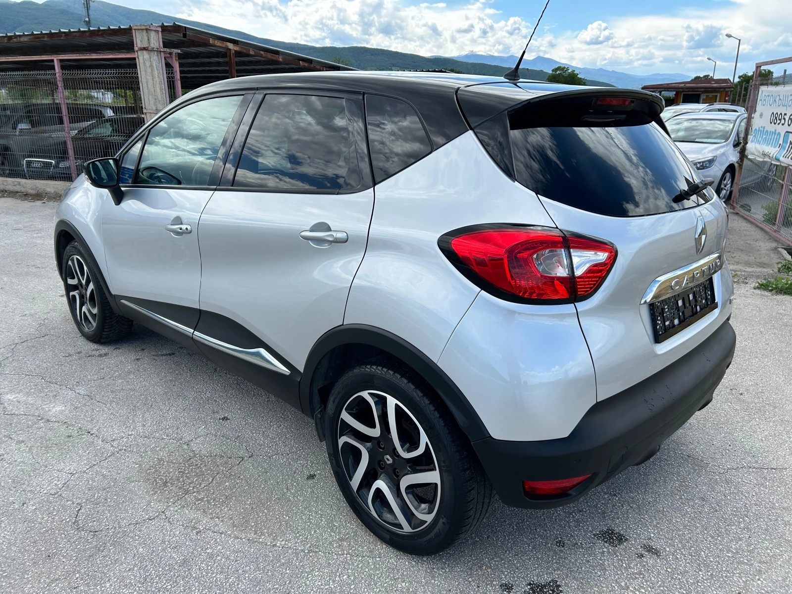 Renault Captur 0.9 Tce EURO6B - изображение 7