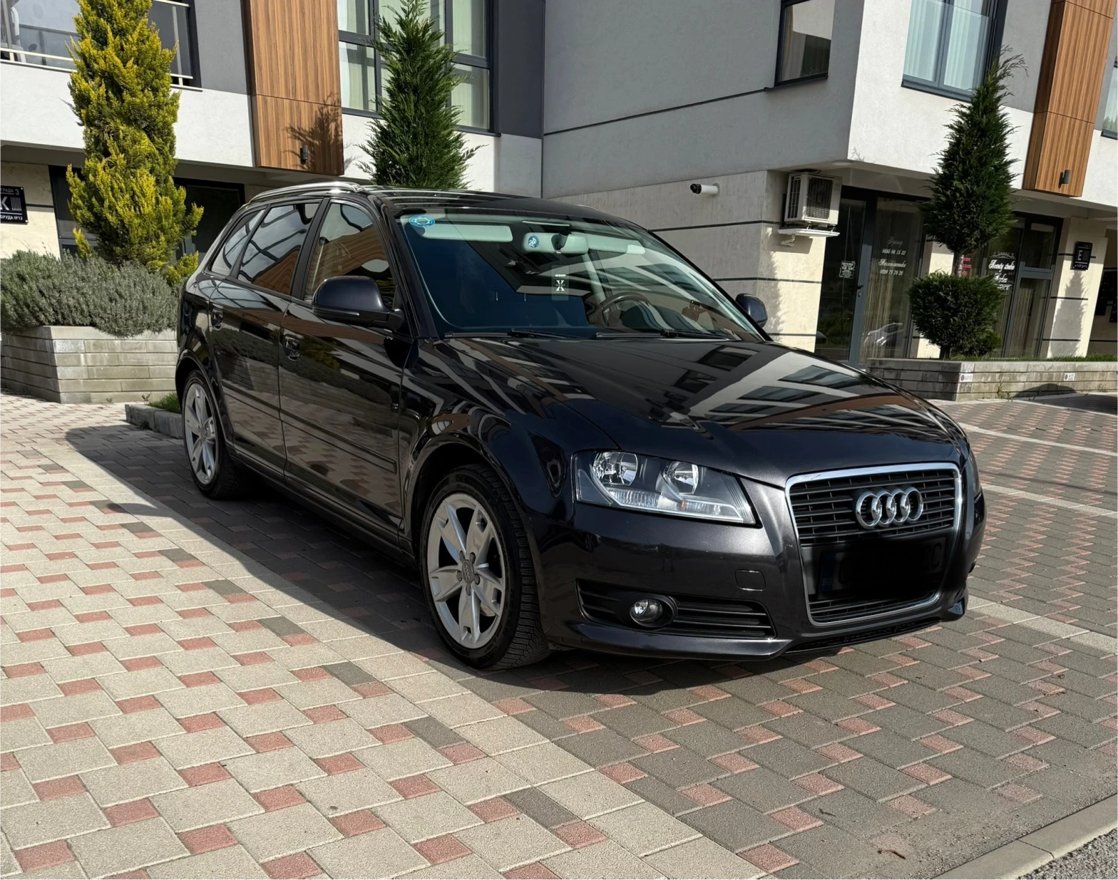 Audi A3 2.0 tdi navi podgrev Swiss - изображение 2