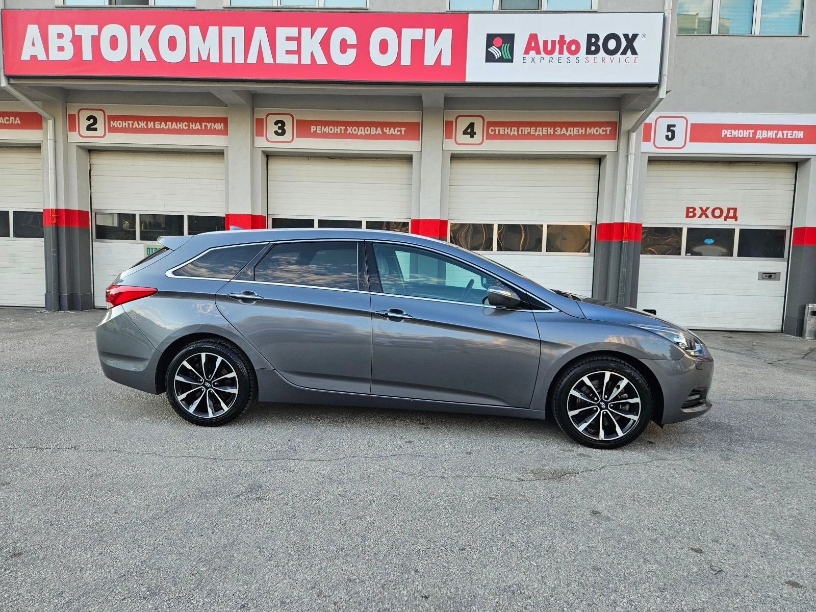Hyundai I40 1.7d AT (141hp) Navi-Xenon-Koja - изображение 6
