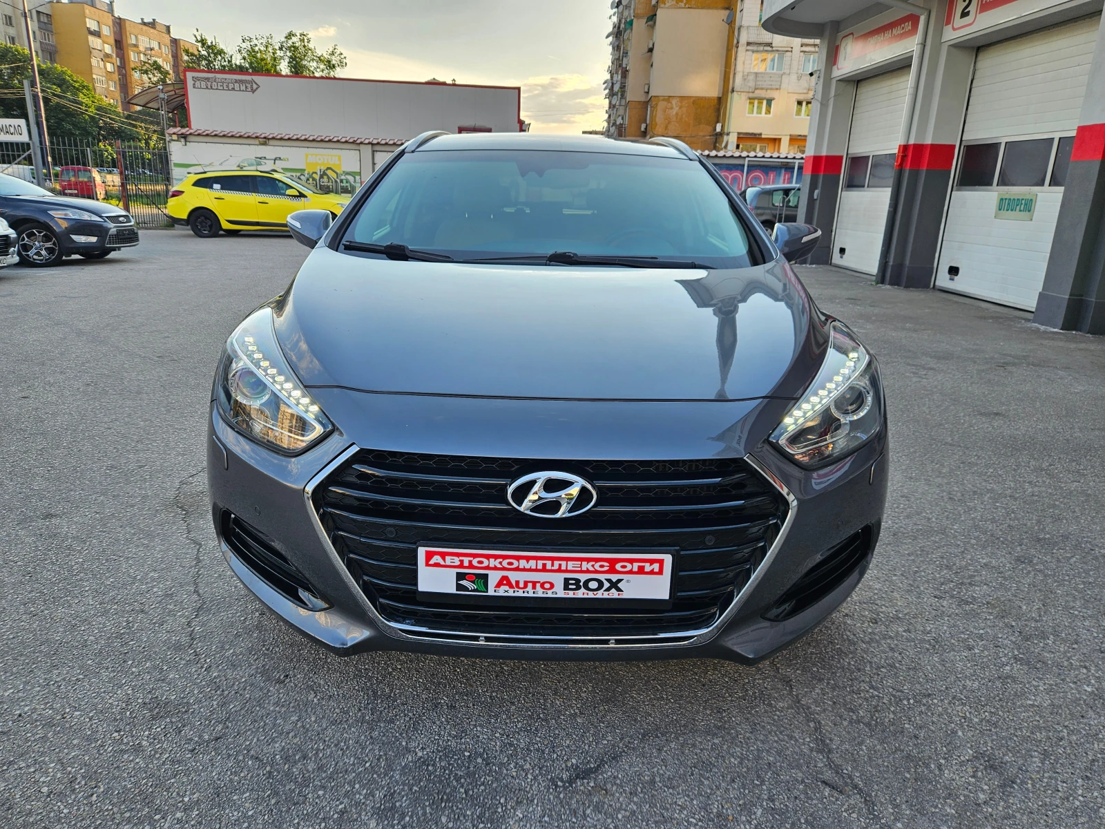 Hyundai I40 1.7d AT (141hp) Navi-Xenon-Koja - изображение 8