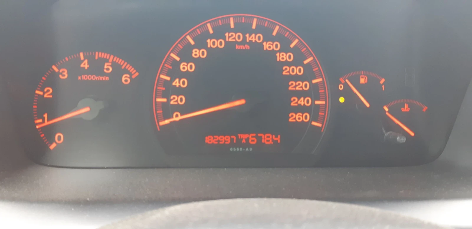 Honda Accord 2.2-140 кс - изображение 10