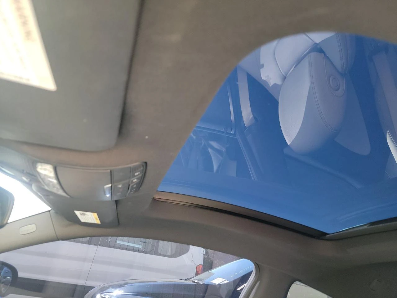 Mercedes-Benz C 300 AMG packet* Burmester* *  | Mobile.bg   14