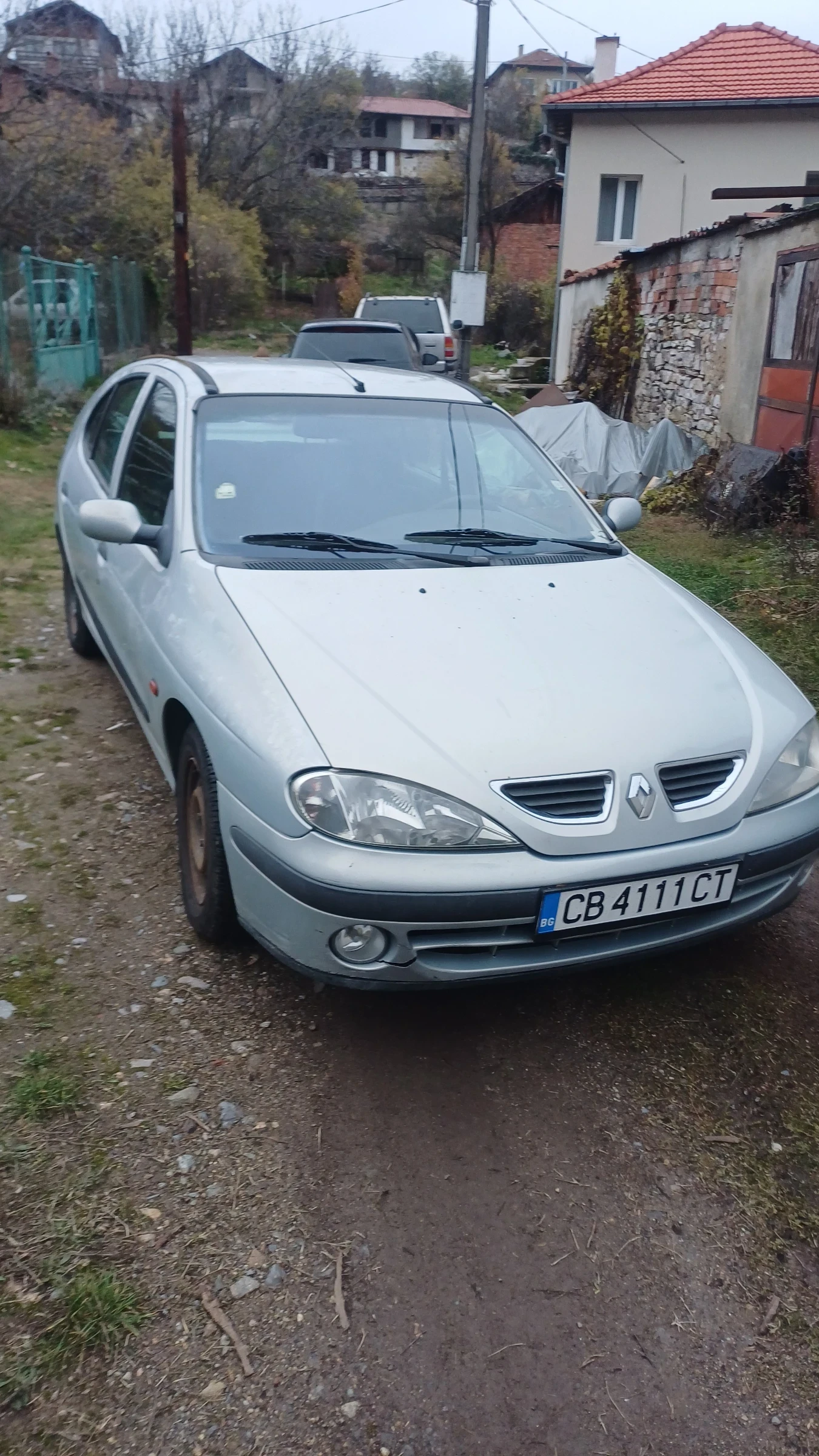 Renault Megane  - изображение 7