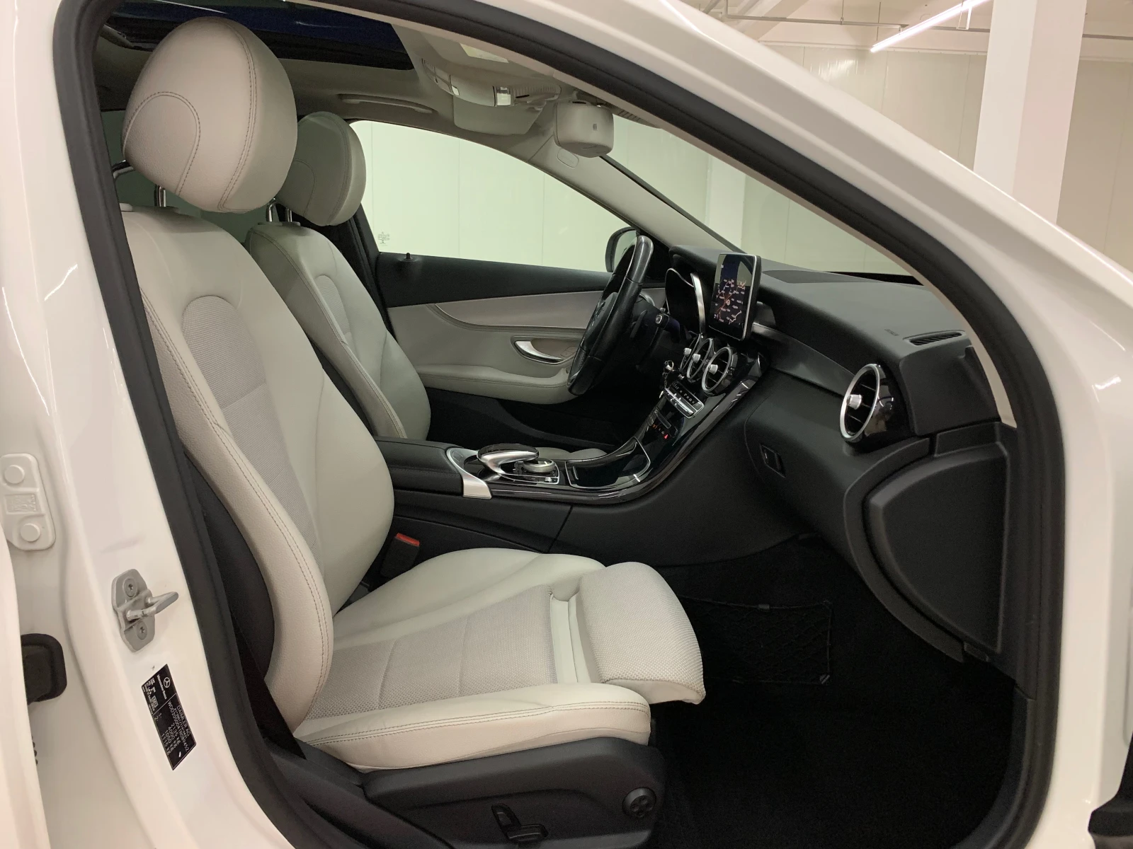 Mercedes-Benz C 220 d AMG * PANORAMA* blueTec*  | Mobile.bg   13