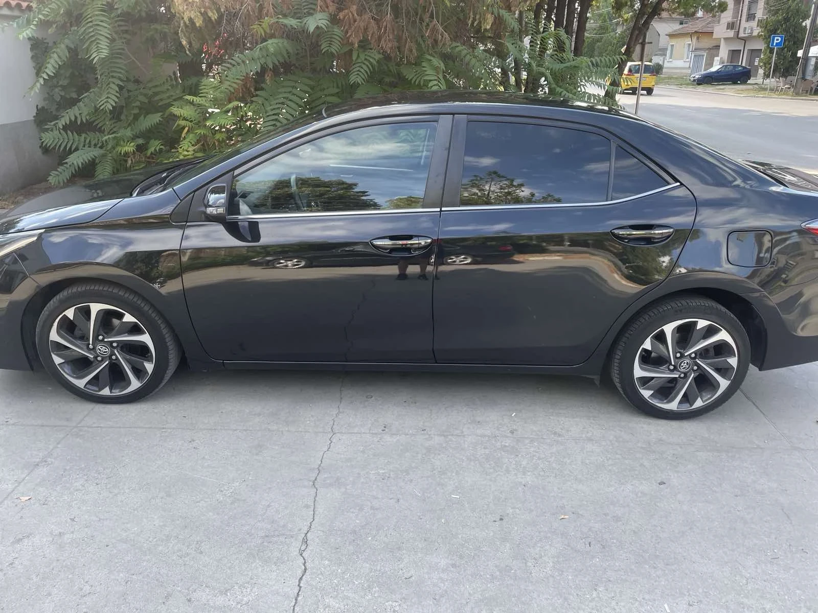 Toyota Corolla | Mobile.bg � ����������� 15