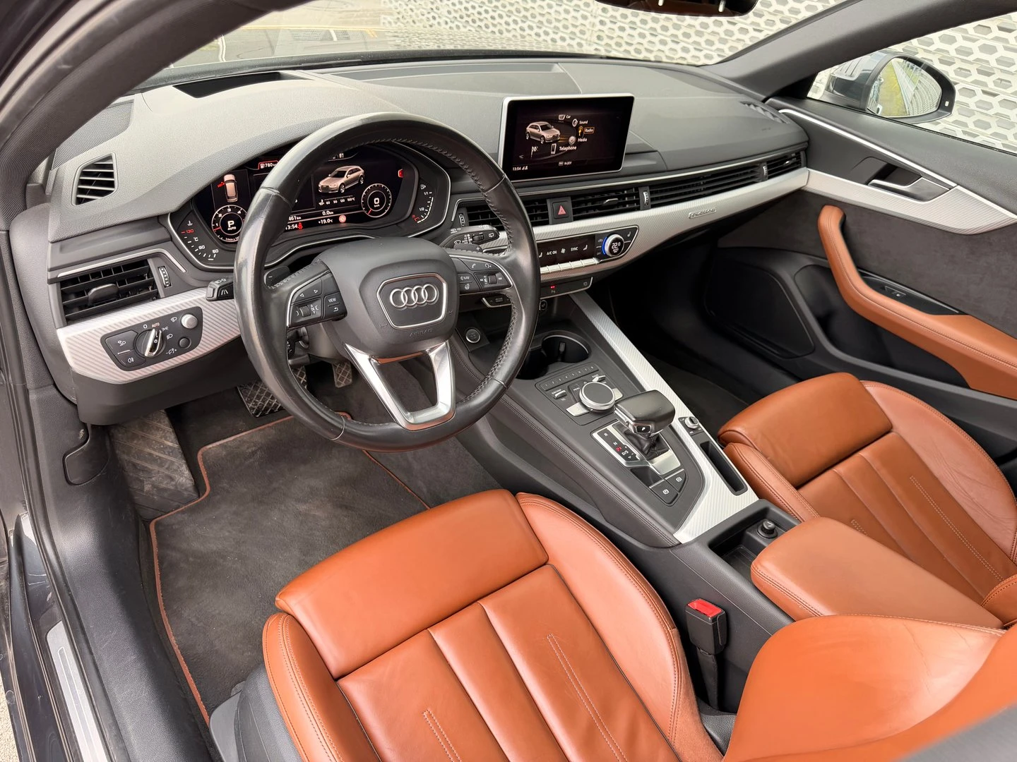 Audi A4 Design 3.0 TDI quattro - изображение 9