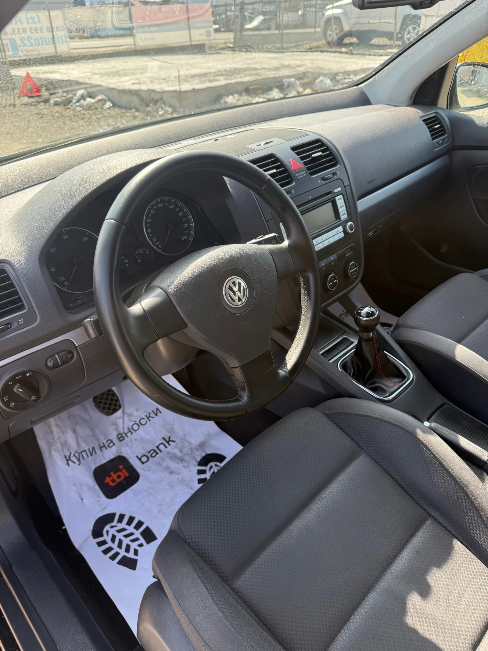 VW Golf 2.0TDI* ЛИЗИНГ, снимка 13 - Автомобили и джипове - 53706496