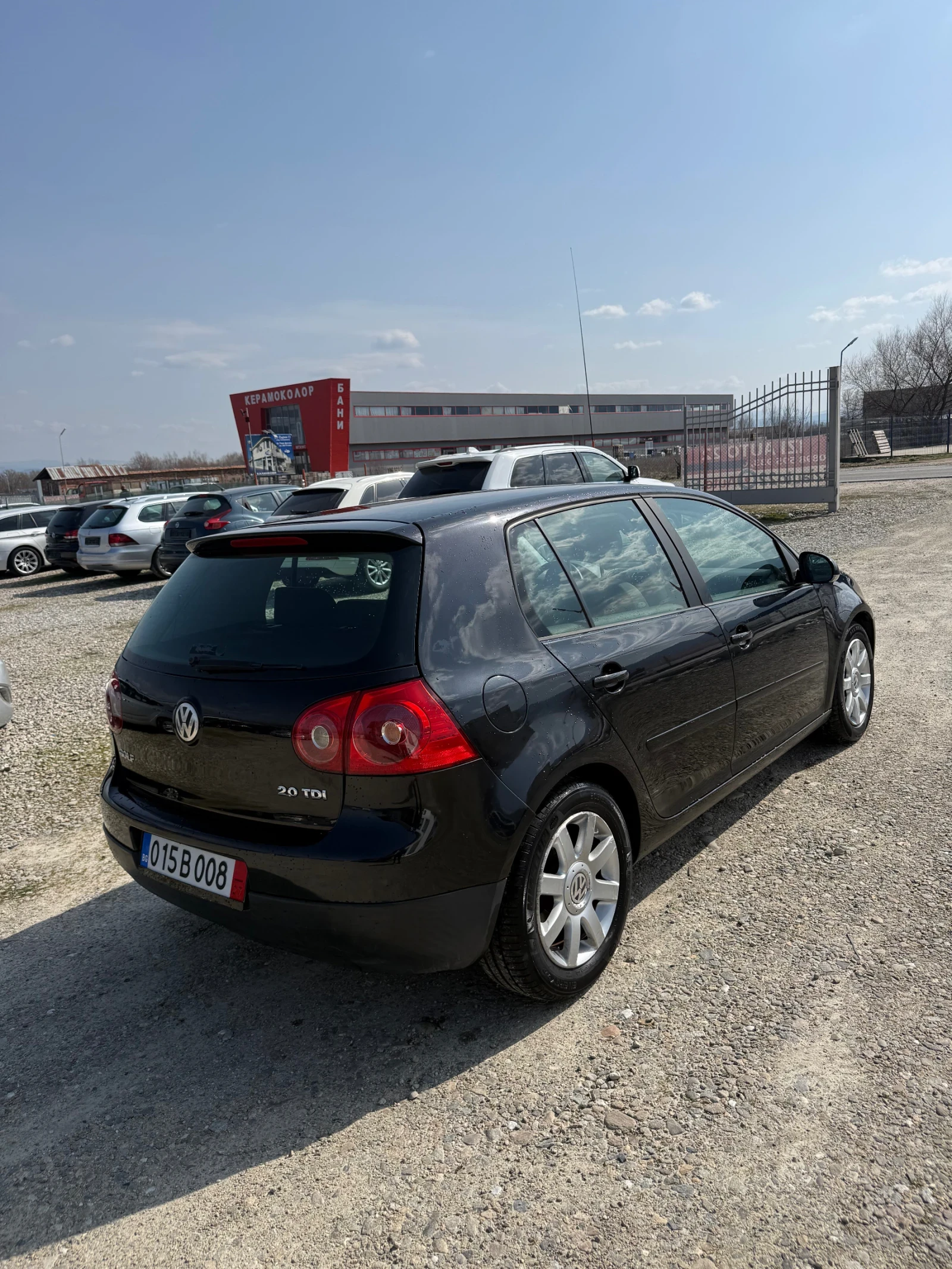 VW Golf 2.0TDI* ЛИЗИНГ, снимка 4 - Автомобили и джипове - 53706496