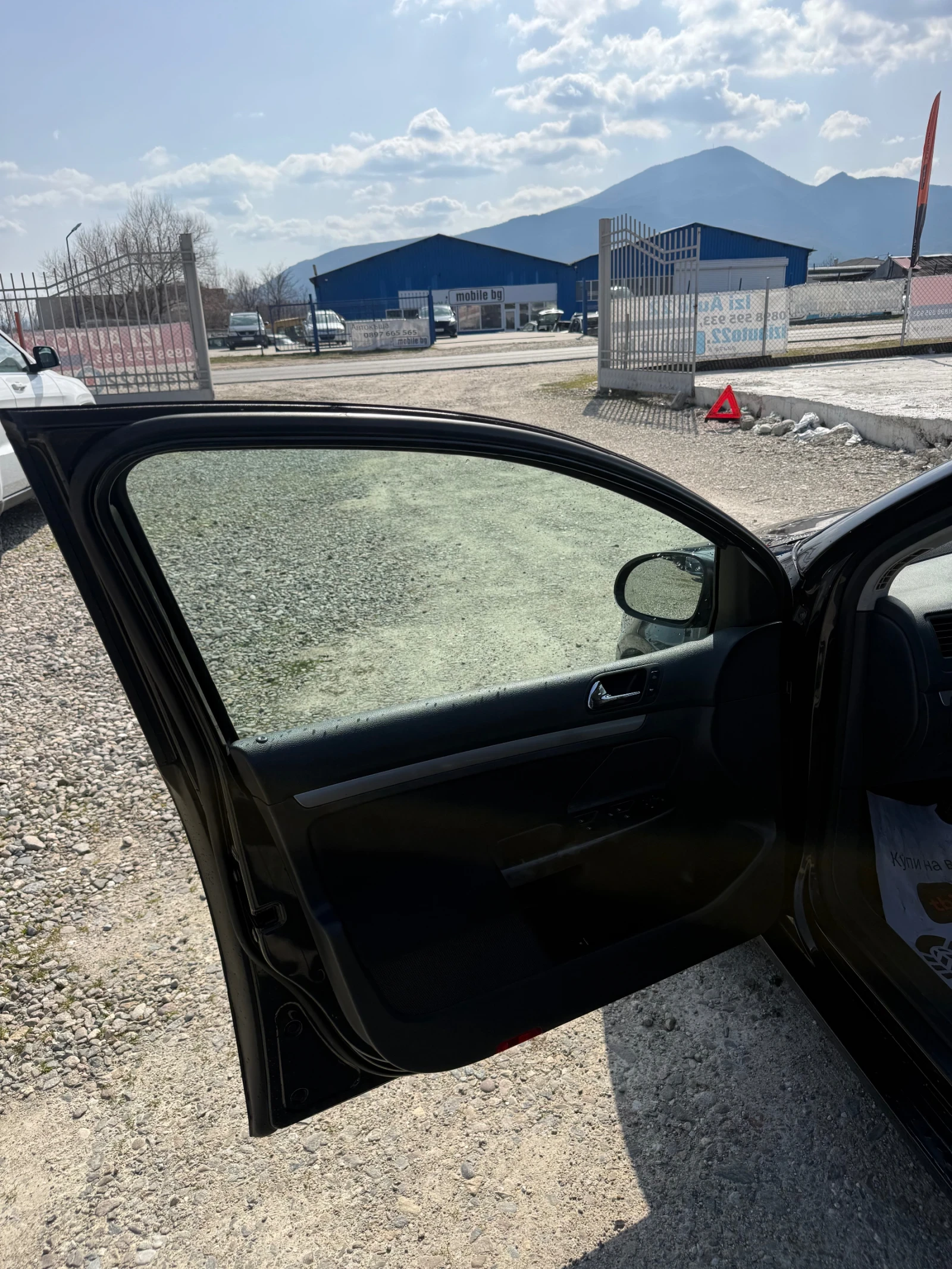 VW Golf 2.0TDI* ЛИЗИНГ, снимка 15 - Автомобили и джипове - 53706496