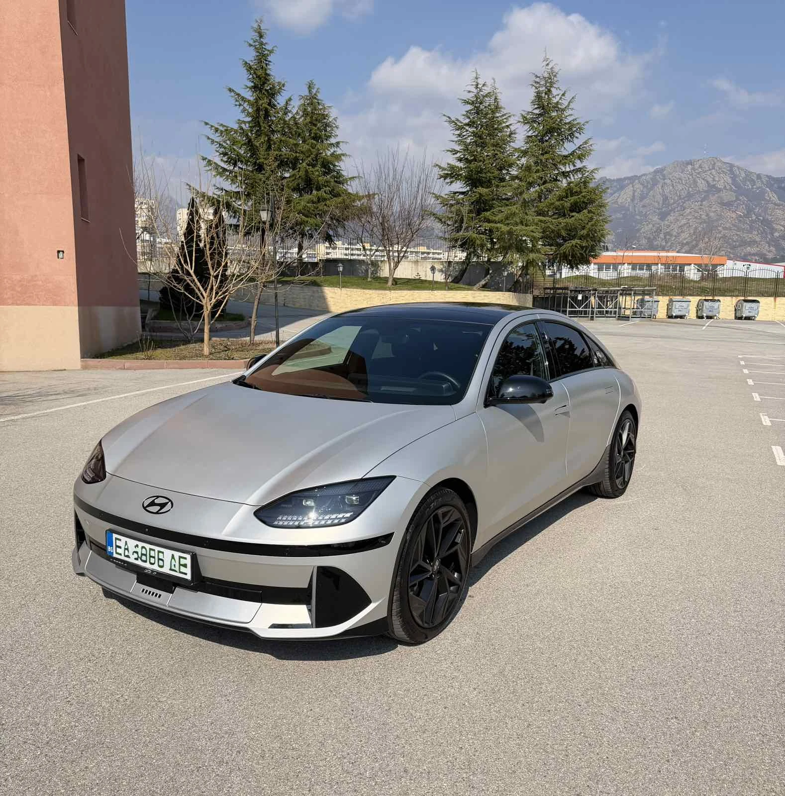 Hyundai Ioniq 6 First Edition 100% Батерия, Гаранция , снимка 3 - Автомобили и джипове - 53724763