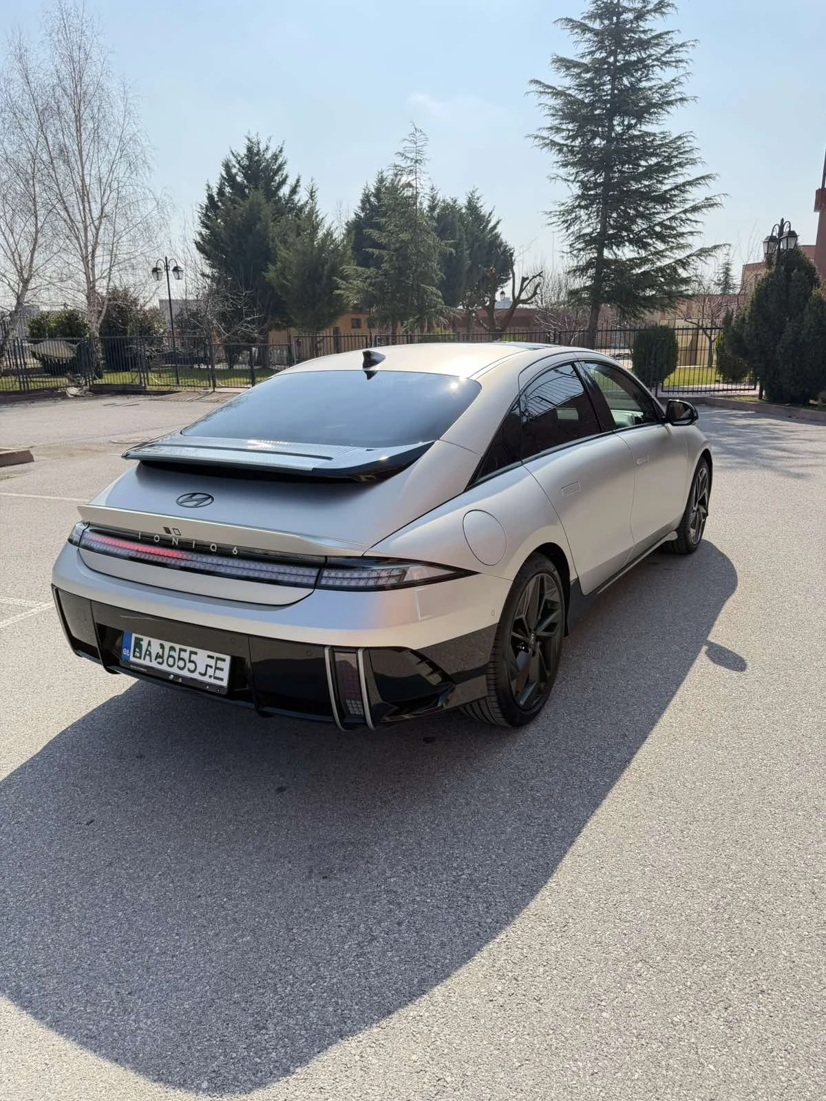 Hyundai Ioniq 6 First Edition 100% Батерия, Гаранция , снимка 8 - Автомобили и джипове - 53724763