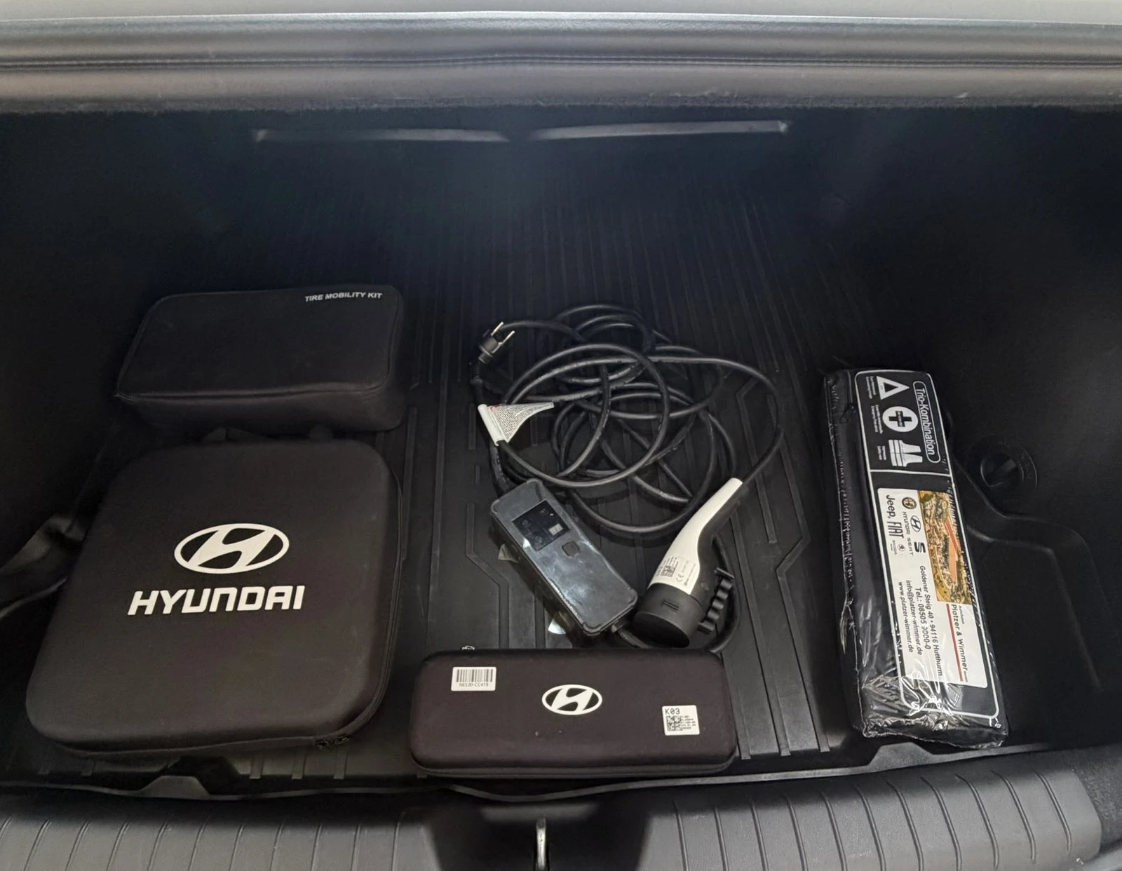 Hyundai Ioniq 6 First Edition 100% Батерия, Гаранция , снимка 16 - Автомобили и джипове - 53724763