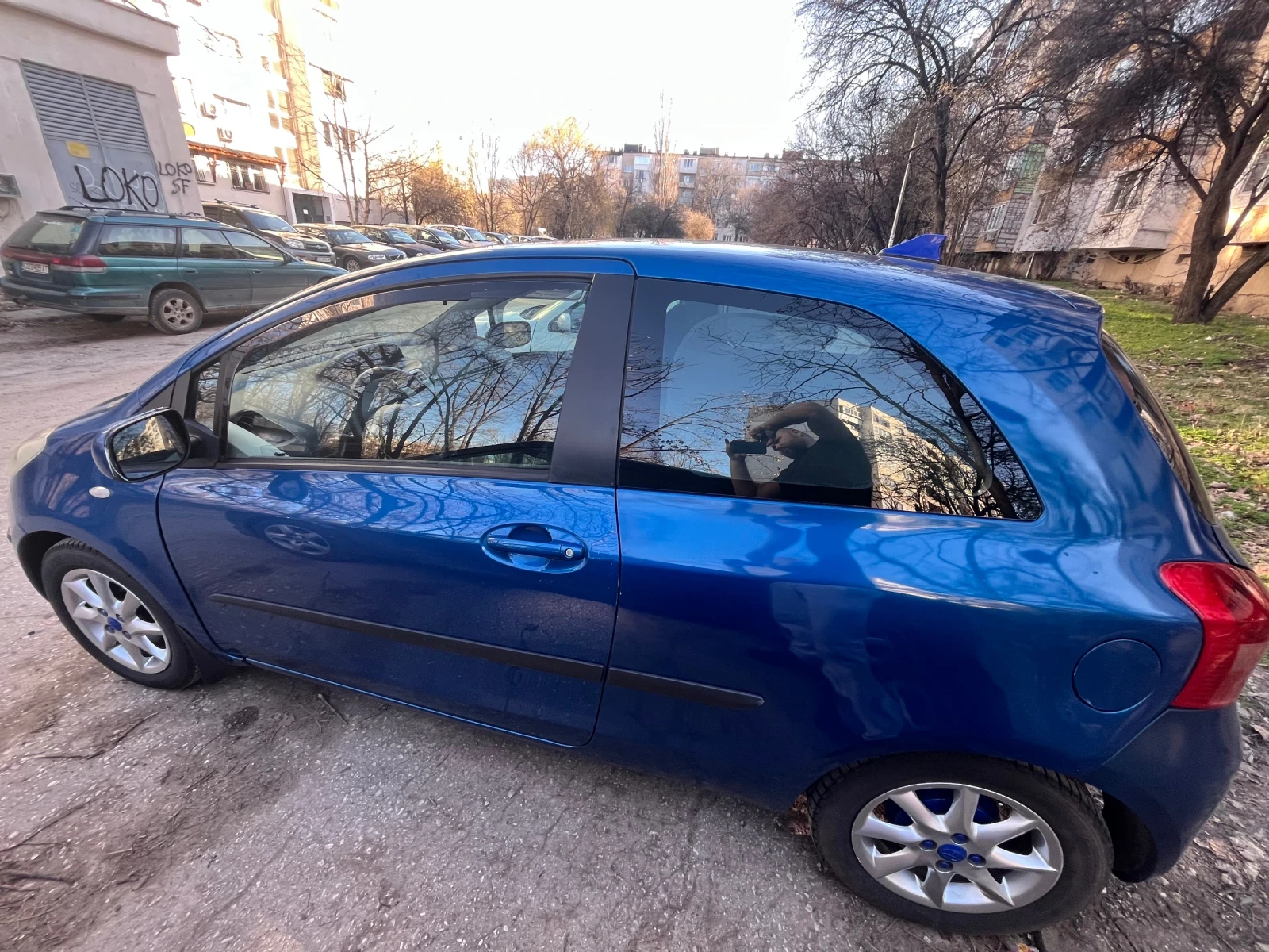 Toyota Yaris, снимка 4 - Автомобили и джипове - 53800938