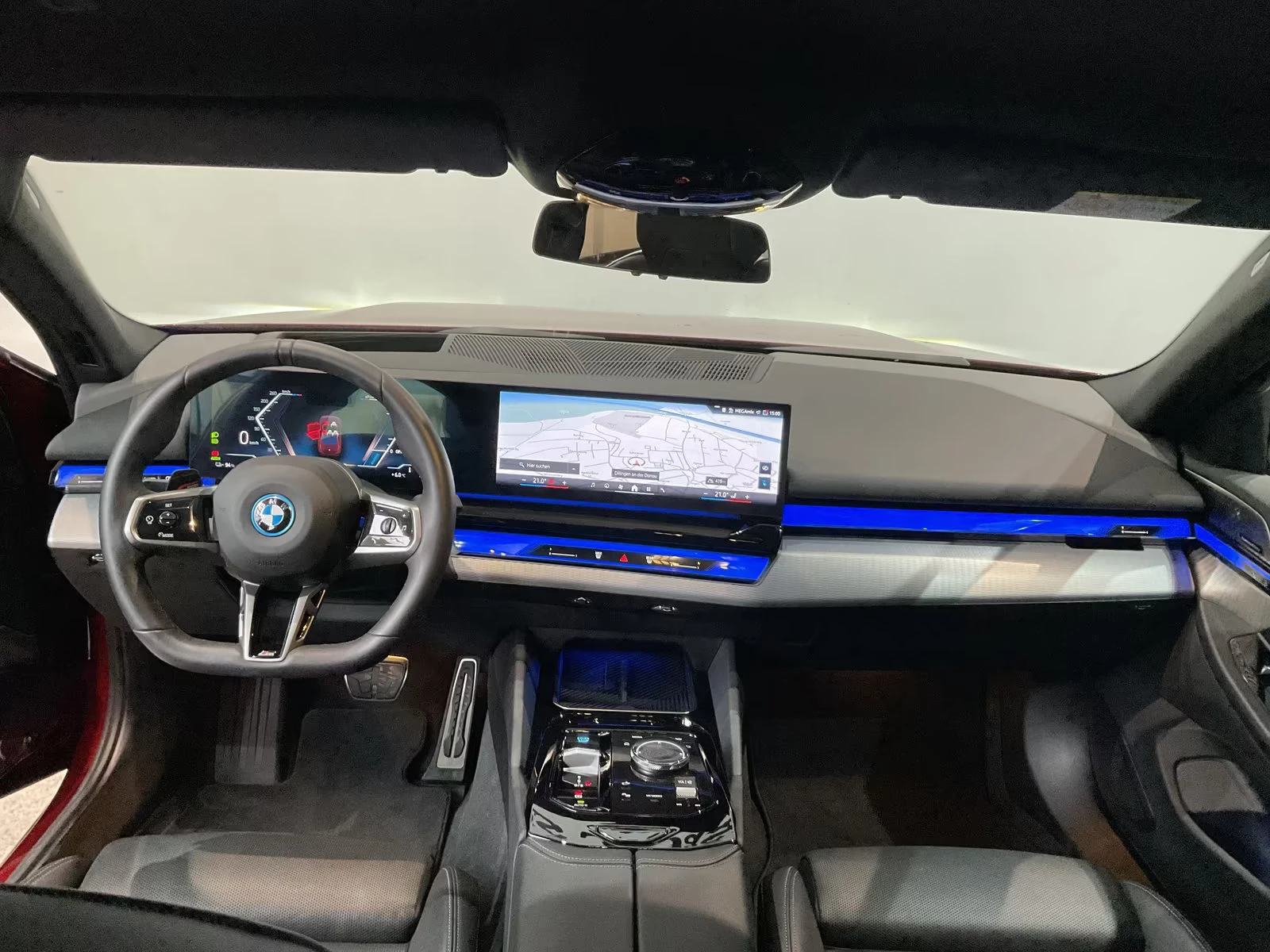 BMW i5 xDRIVE/40/394HP/MSPORTPRO/ACC/B&W/HUD/216z, снимка 10 - Автомобили и джипове - 53999316