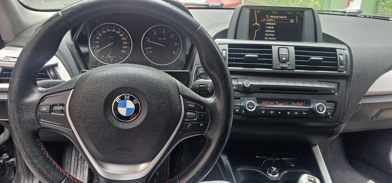 BMW 118, снимка 6 - Автомобили и джипове - 54079152