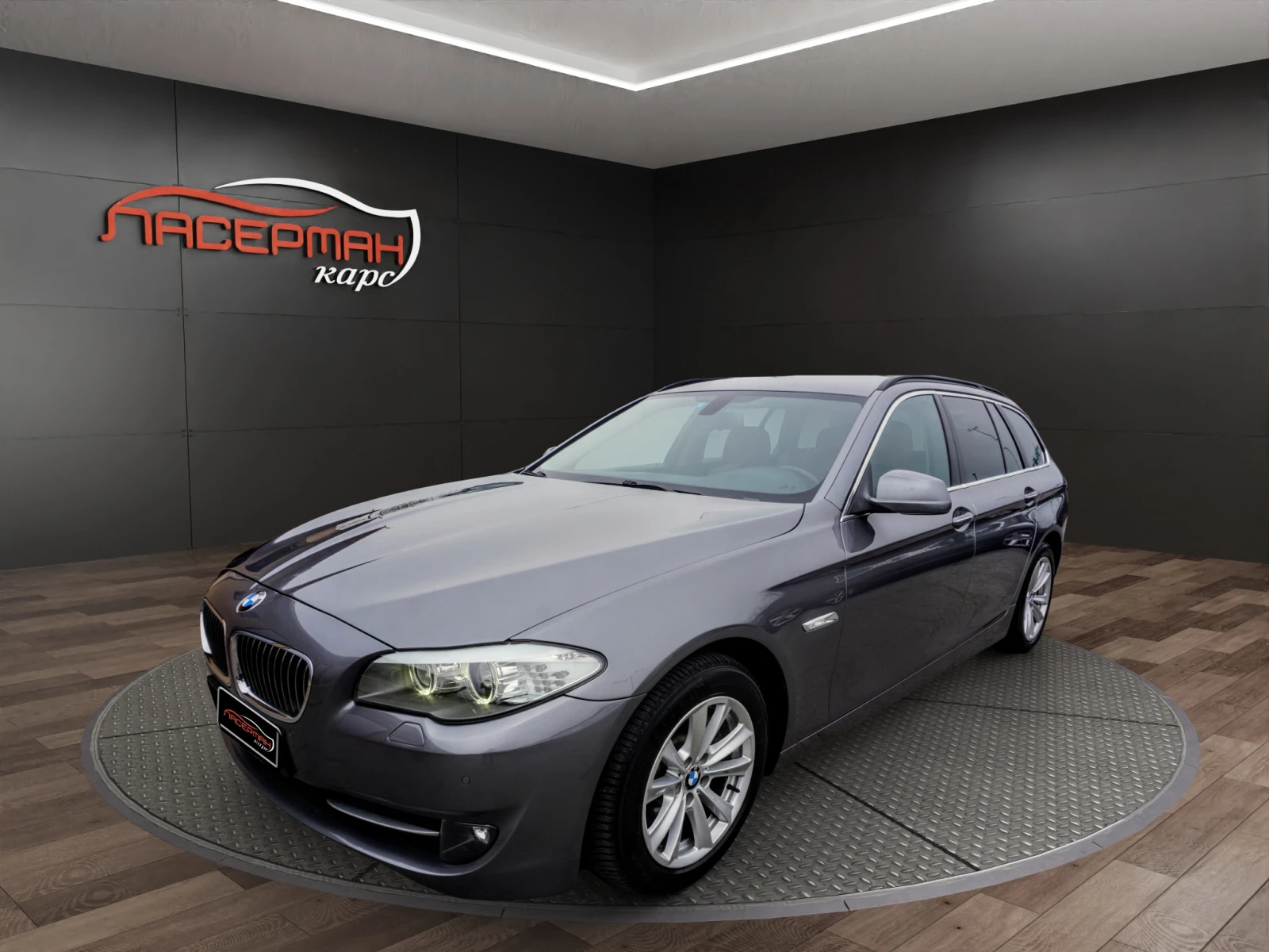 BMW 525 d TOURING XDRIVE AUTO