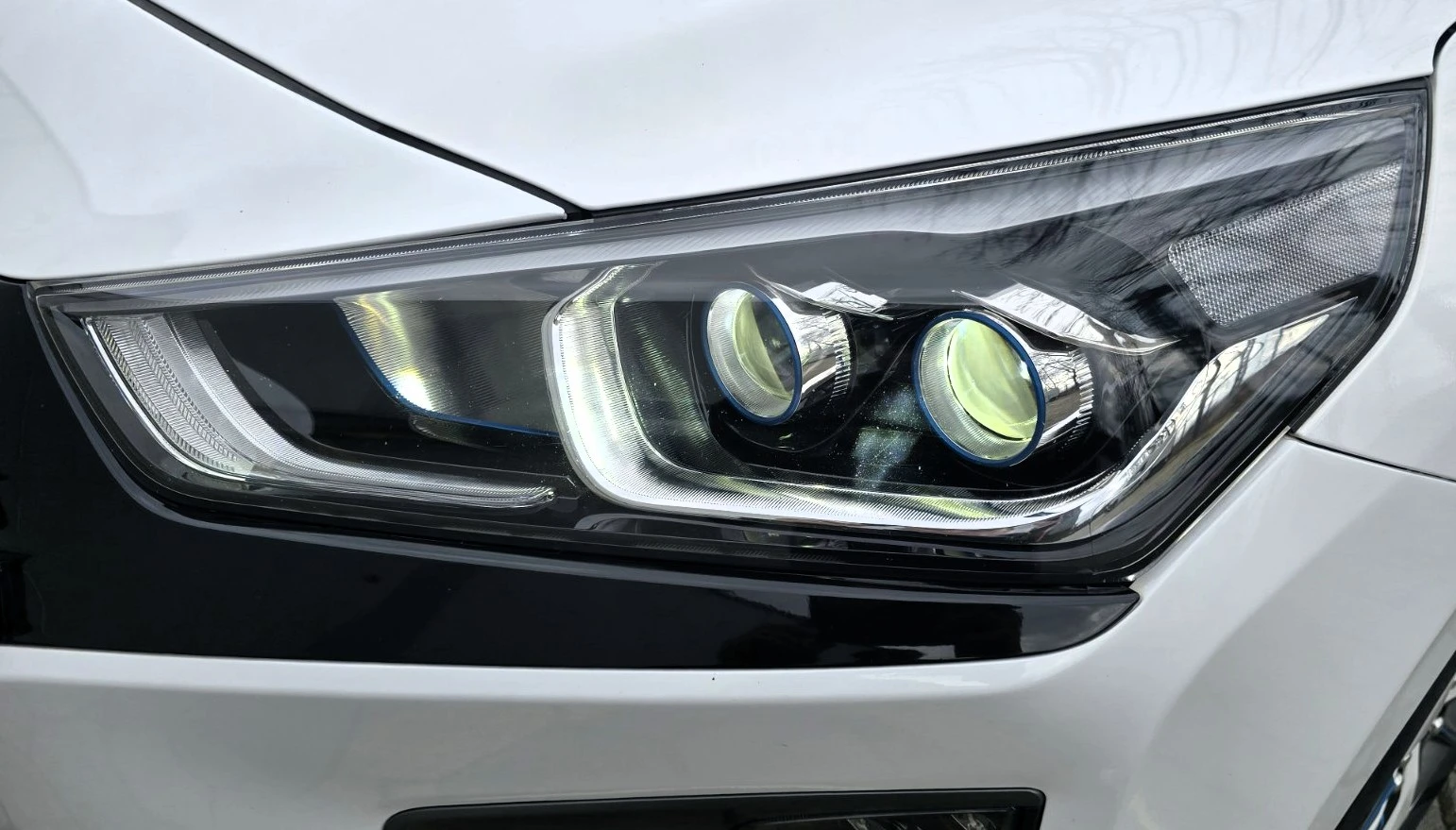 Hyundai Ioniq 1.6 GDI PHEV / PREMIUM, снимка 11 - Автомобили и джипове - 54240165