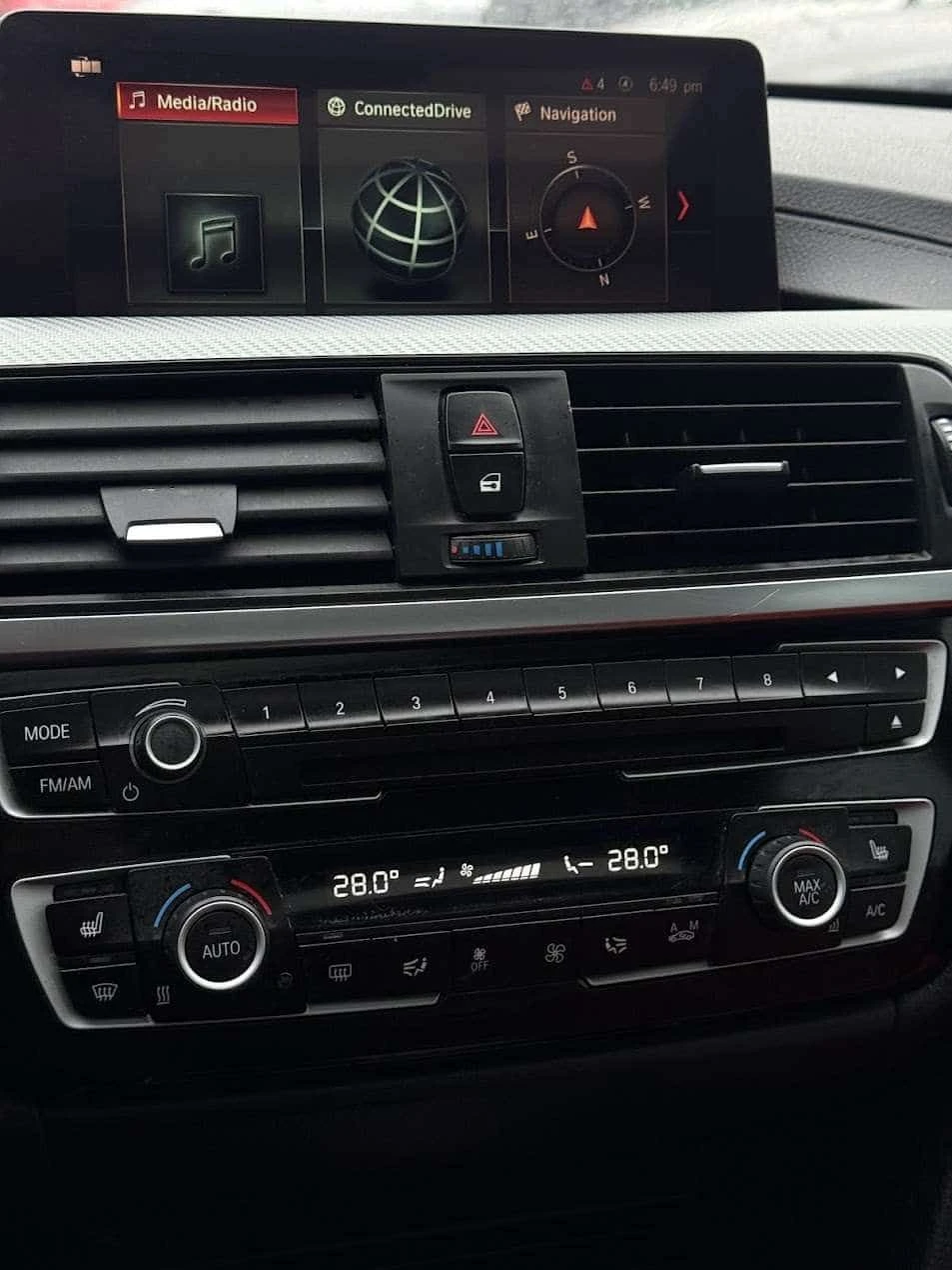 BMW 340 М Пакет/xDrive/CARFAX/Digital dash/Red leather, снимка 13 - Автомобили и джипове - 54344625