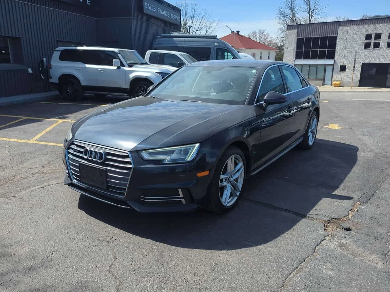 Audi A4 * TECHNIK * 360 КАМ* ПАНО* БЕЗ ЗАБЕЛЕЖКИ* 