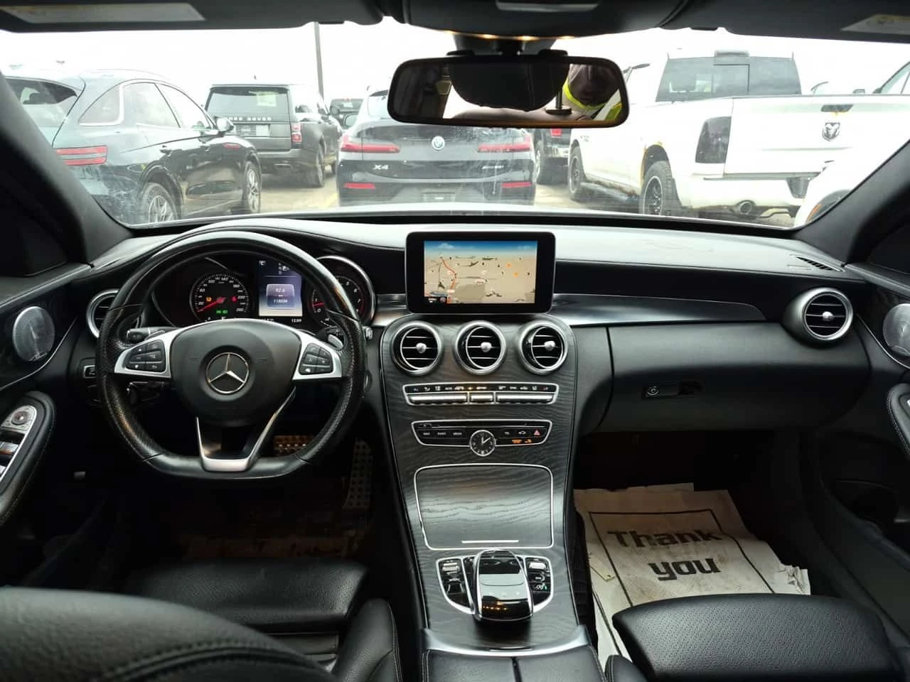 Mercedes-Benz C 400 ПОДГРЕВ * ШИБИДАХ * ОТ ПРЕДСТАВИТЕЛСТВО, снимка 10 - Автомобили и джипове - 54383807