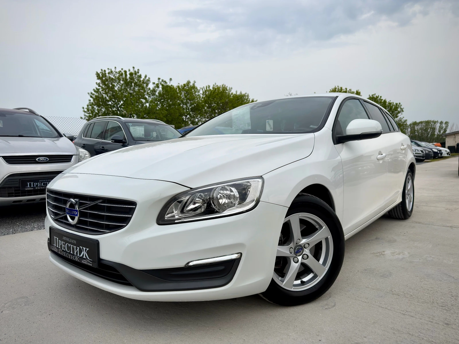 Volvo V60 1.6D - D2 - 114k.c.