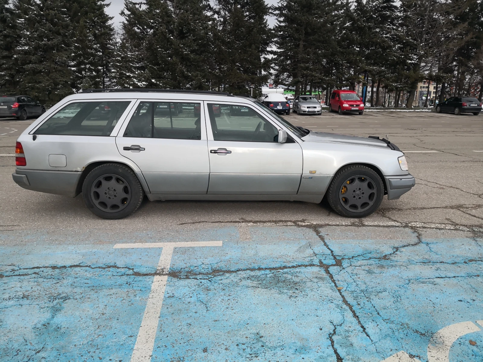 Mercedes-Benz E 320 Sportline , снимка 2 - Автомобили и джипове - 54589739