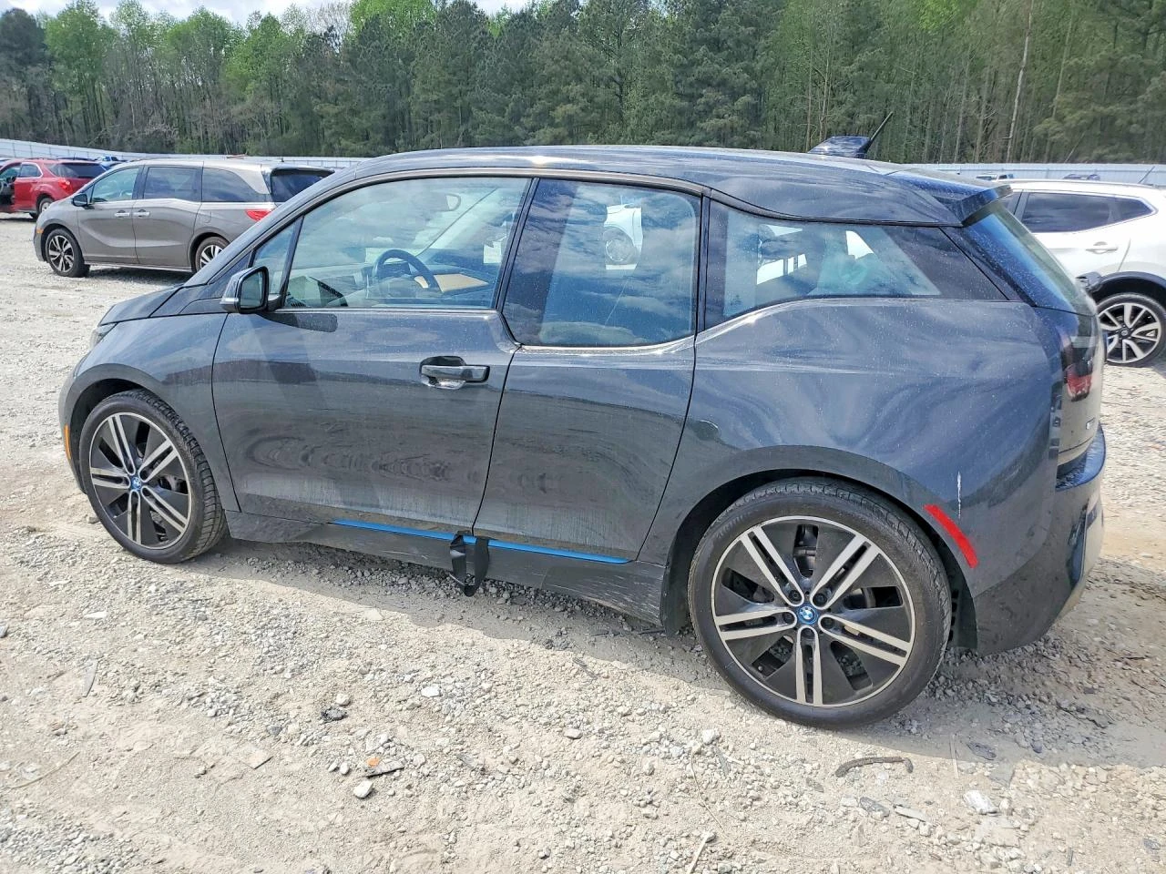 BMW i3 Bev, снимка 2 - Автомобили и джипове - 54655218