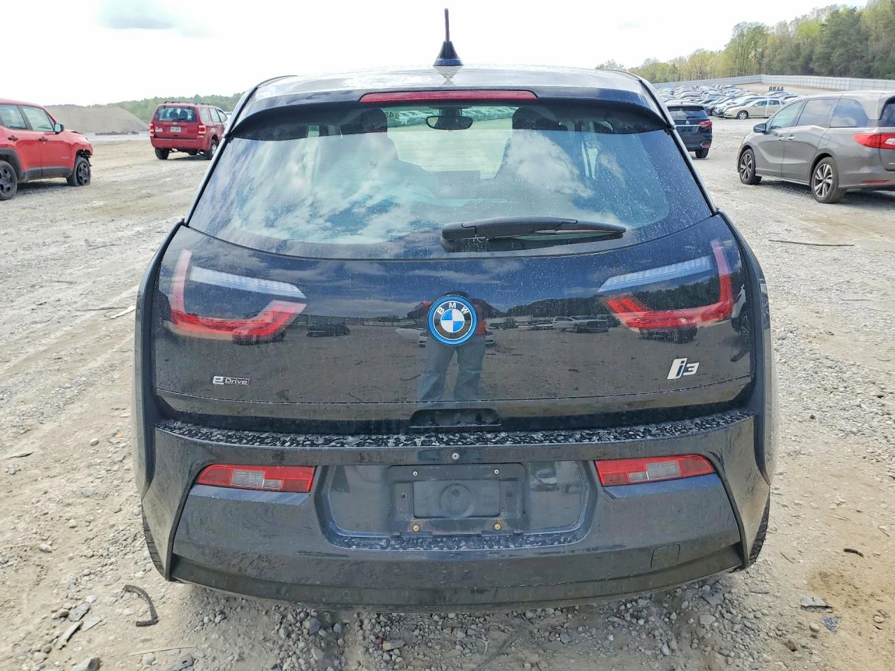 BMW i3 Bev, снимка 6 - Автомобили и джипове - 54655218