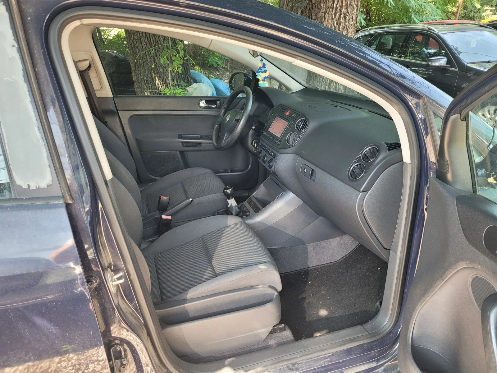 VW Golf Plus 2.0 TDI , снимка 7 - Автомобили и джипове - 55441437