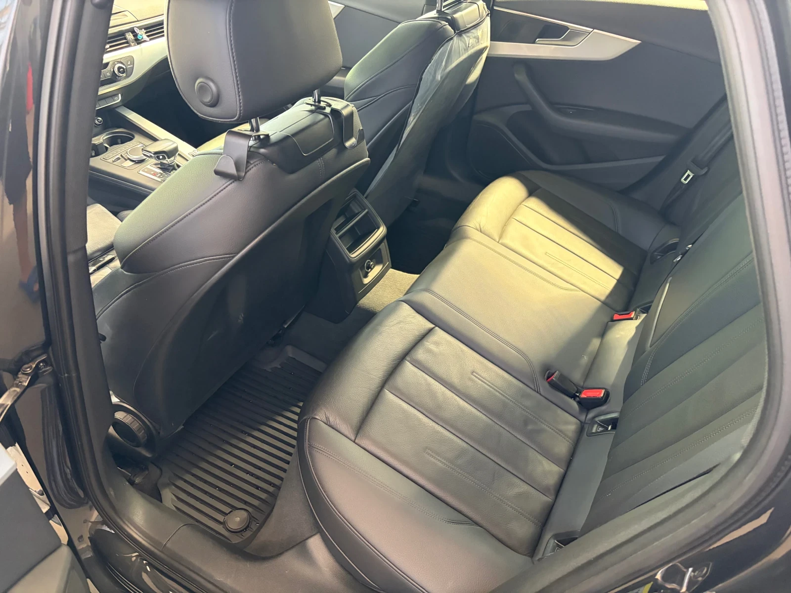 Audi A4, снимка 9 - Автомобили и джипове - 55467830