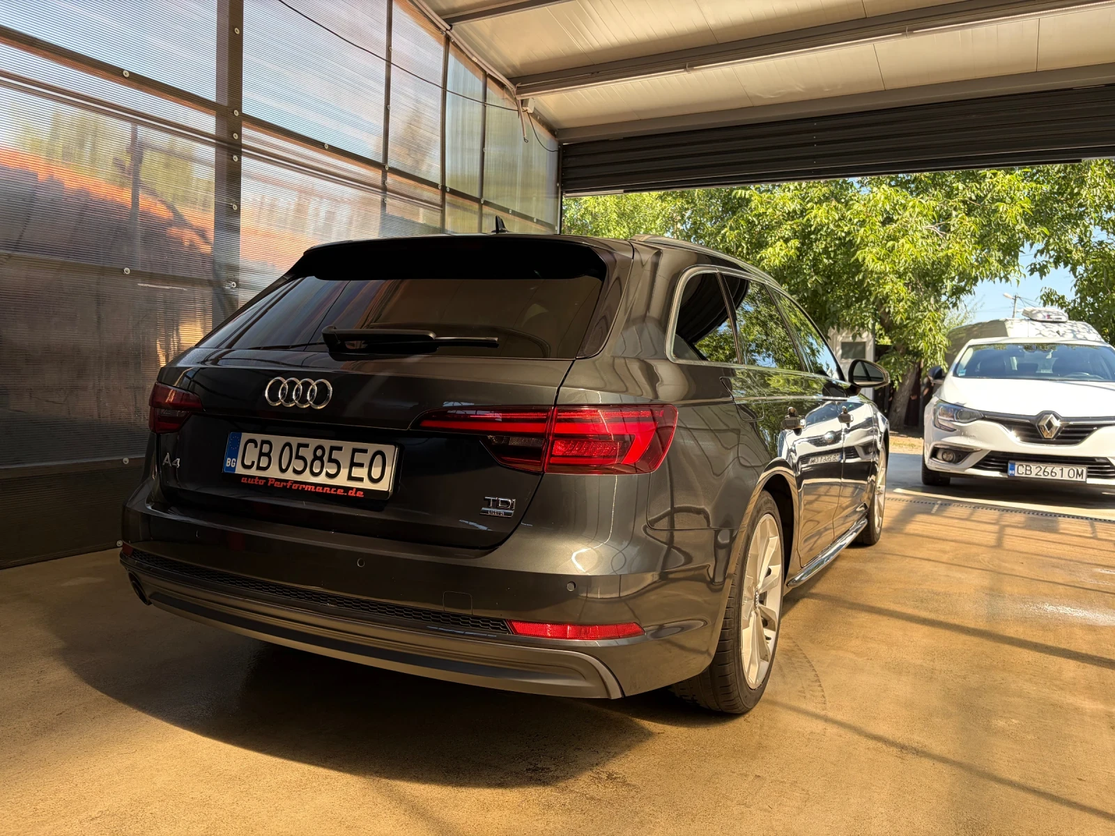 Audi A4, снимка 4 - Автомобили и джипове - 55467830