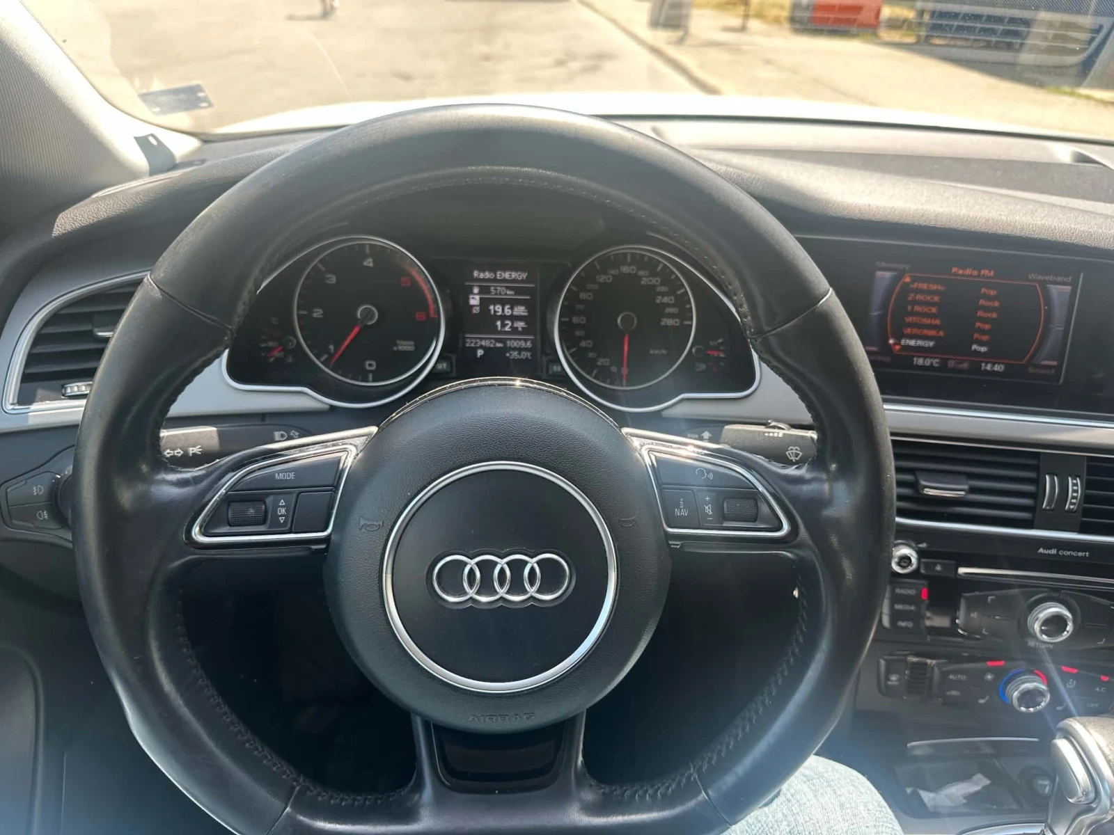 Audi A5 2.0tdi автомат, снимка 12 - Автомобили и джипове - 55560116