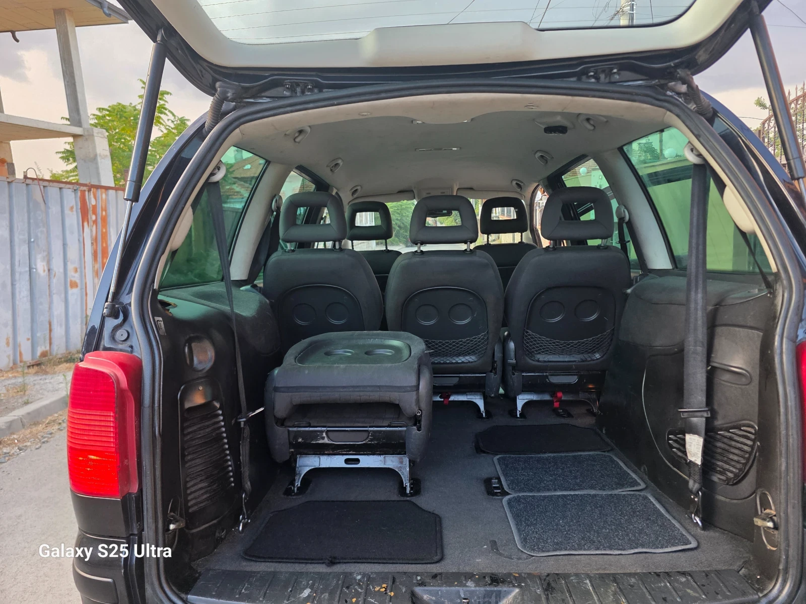 Seat Alhambra 2, 0 TDI KLIMATRONIK, снимка 16 - Автомобили и джипове - 55946658