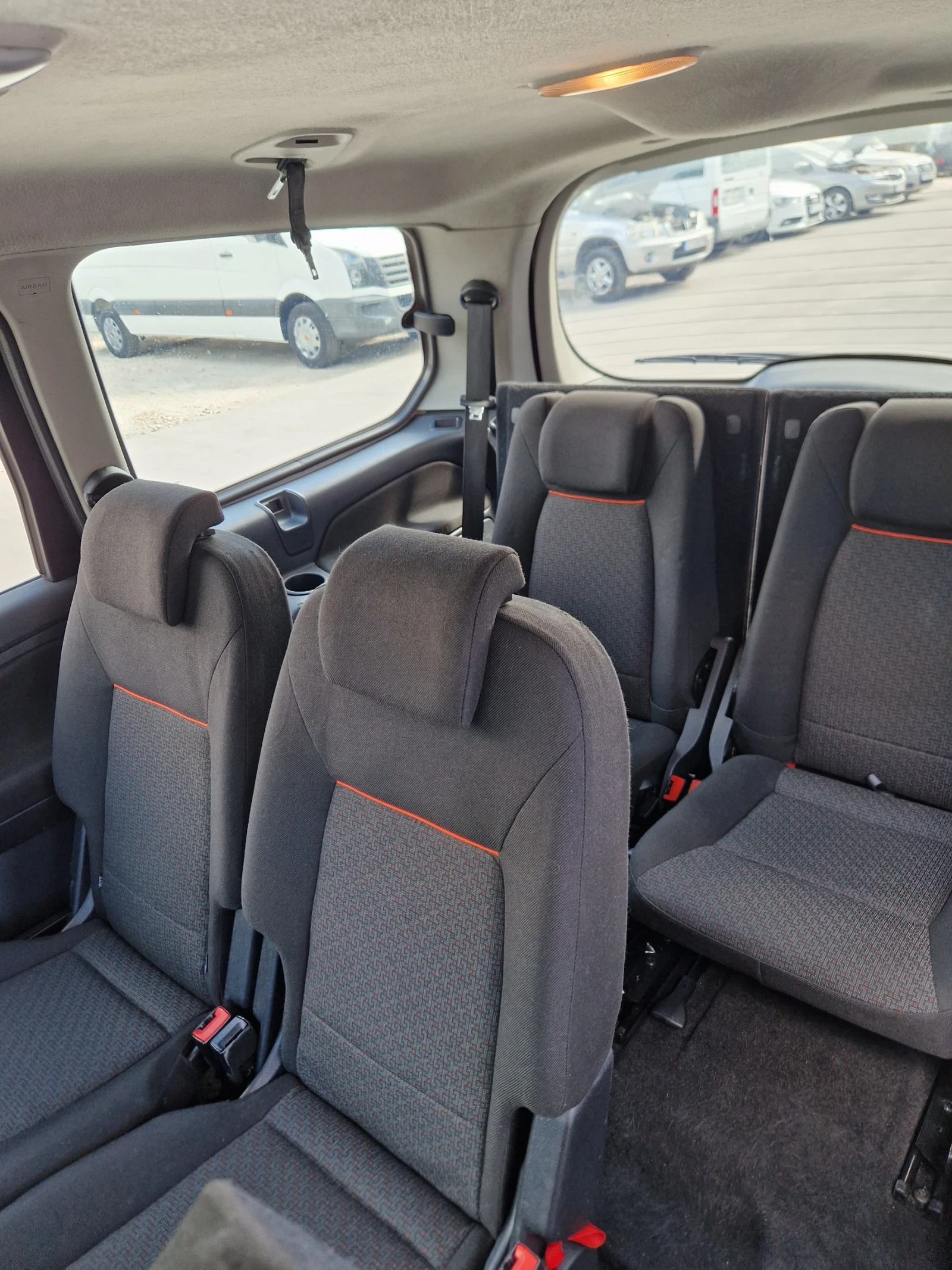 Ford Galaxy 2.0 tdci, 6+ 1м, снимка 11 - Автомобили и джипове - 56183651