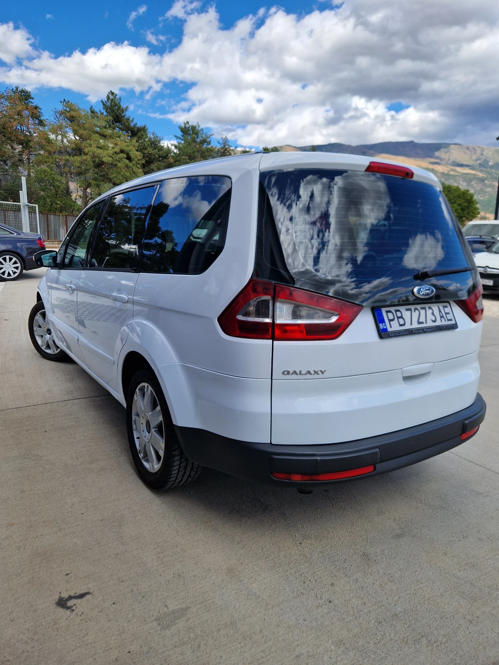 Ford Galaxy 2.0 tdci, 6+ 1м, снимка 4 - Автомобили и джипове - 56183651